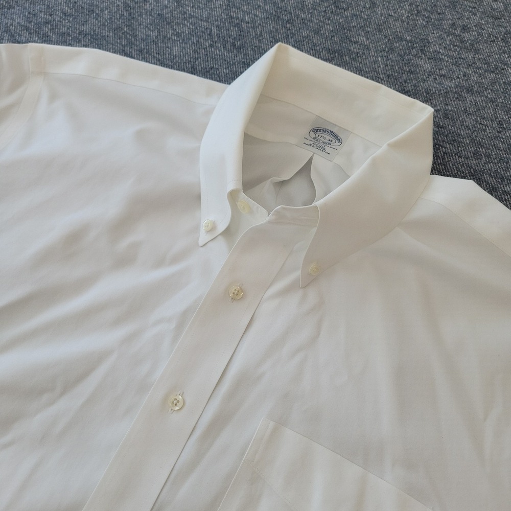 Brooks Brothers Dress Shirt Men's 17.5 35 White Slim Fit Non Iron Button Down
